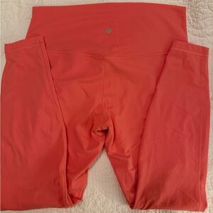 NWOT Lululemon Coral/Salmon Leggings